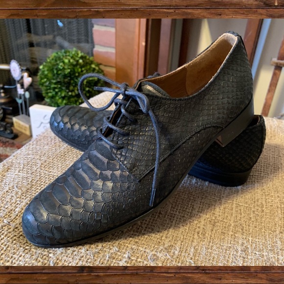 VERO CUOIO Leather Women Shoes